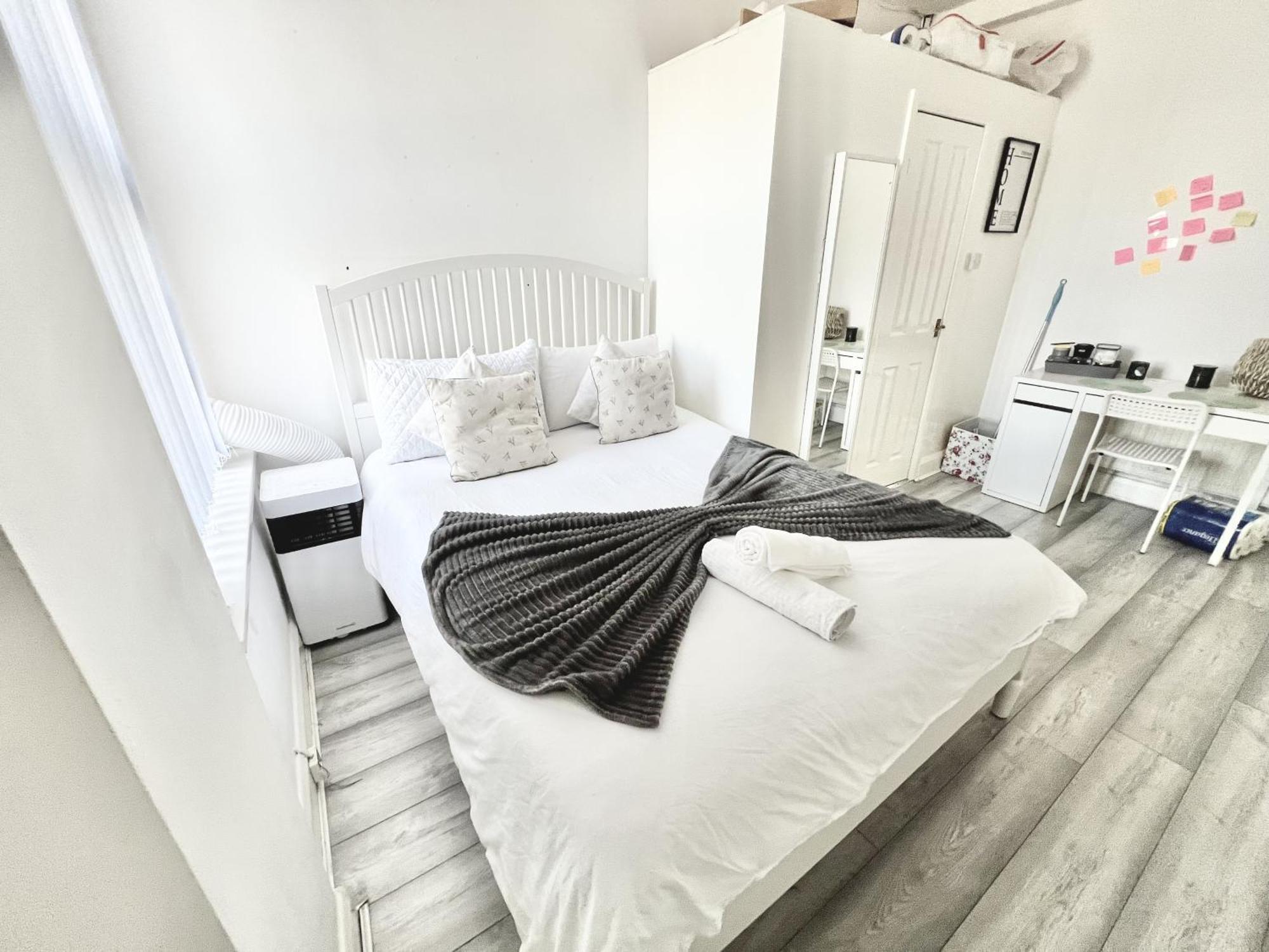 Apartament Next Westfield Mall Лондон Экстерьер фото