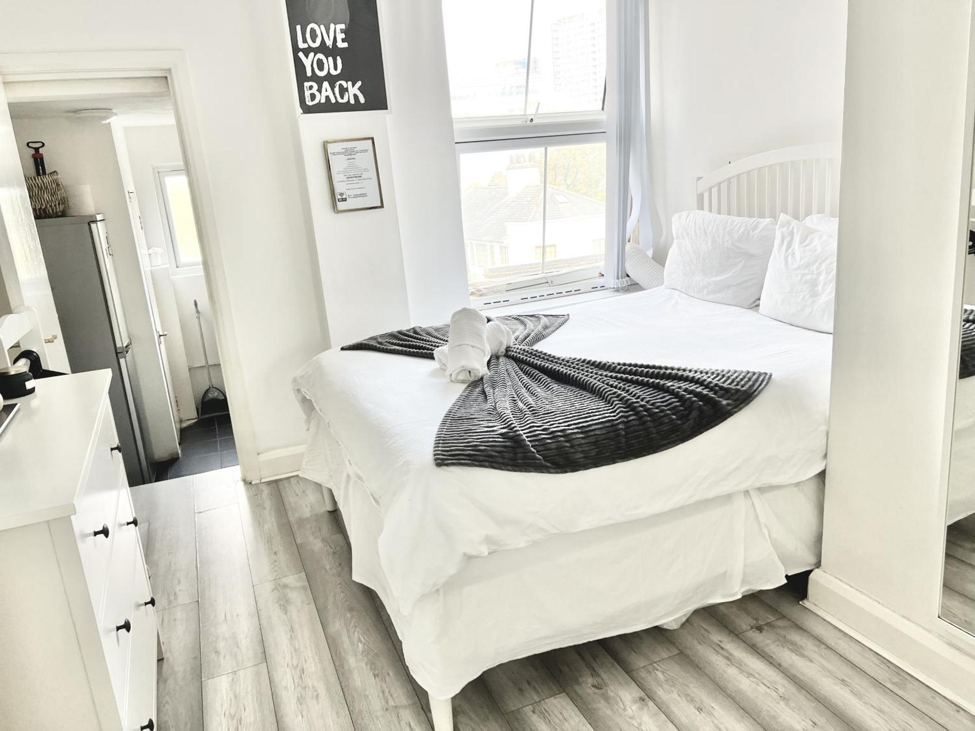 Apartament Next Westfield Mall Лондон Экстерьер фото