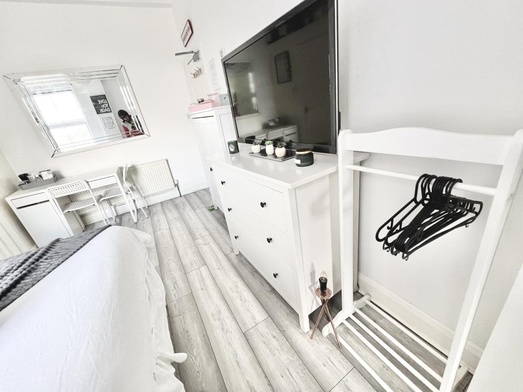 Apartament Next Westfield Mall Лондон Экстерьер фото