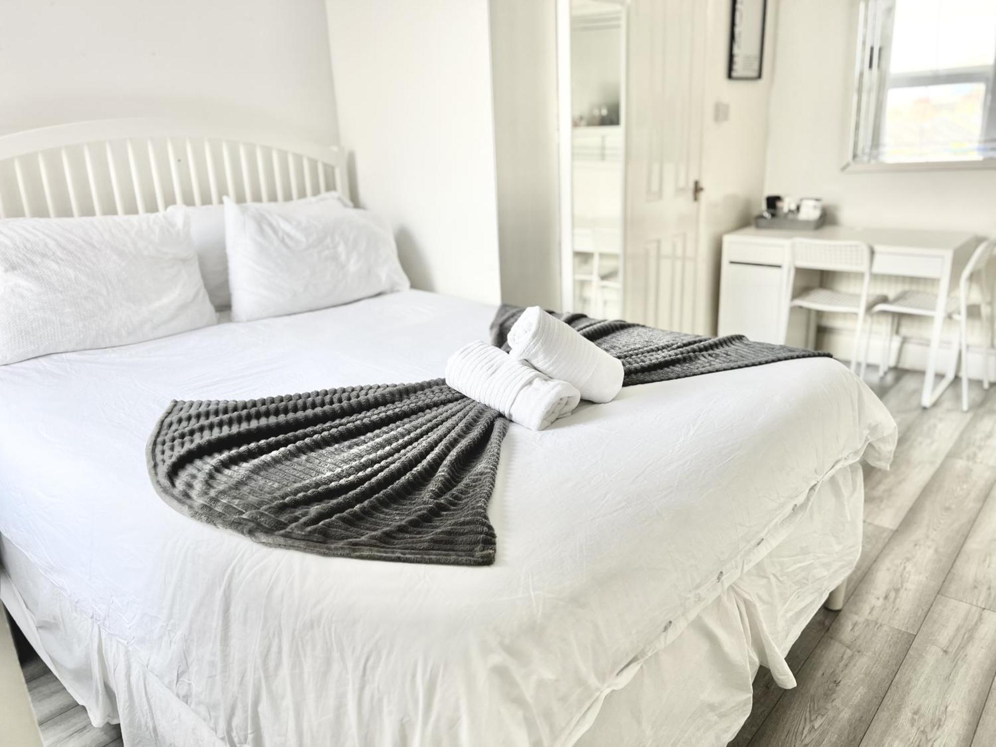 Apartament Next Westfield Mall Лондон Экстерьер фото